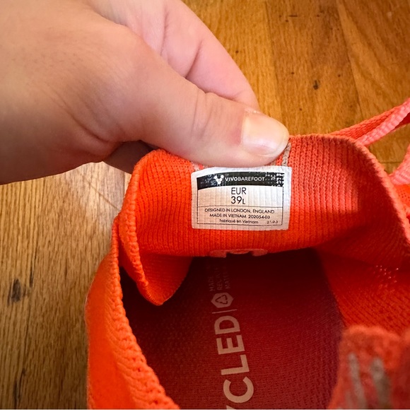 Vivo Barefoot Geo Racer Knit Womens
Molten Lava
Womens Size 8 (39L) - Picture 2 of 4